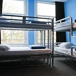 Flying Pig Uptown Hostel *