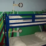 Flying Pig Uptown Hostel *