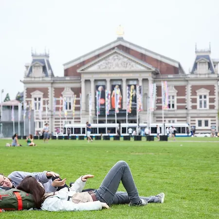 Flying Pig Uptown Hostel Amsterdam
