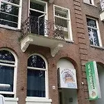 Flying Pig Uptown بيت شباب أمستردام