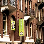 Flying Pig Uptown بيت شباب أمستردام