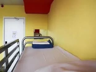 호스텔 플라잉 피그 업타운 *