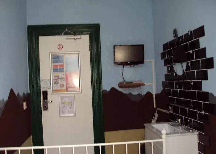 Flying Pig Uptown بيت شباب