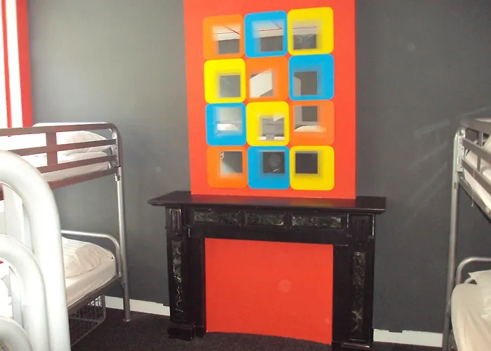 Flying Pig Uptown بيت شباب *