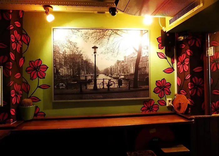 Flying Pig Uptown * أمستردام