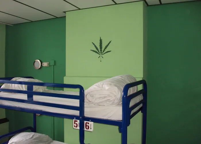 Hostel Flying Pig Uptown *